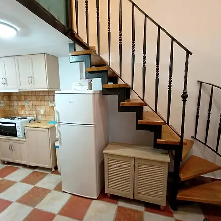 Anna Andros Apartmán *