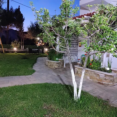 Anna Andros Apartmán *