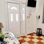 Anna * Áyios Pétros