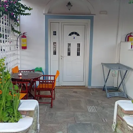 Anna Andros Apartament *